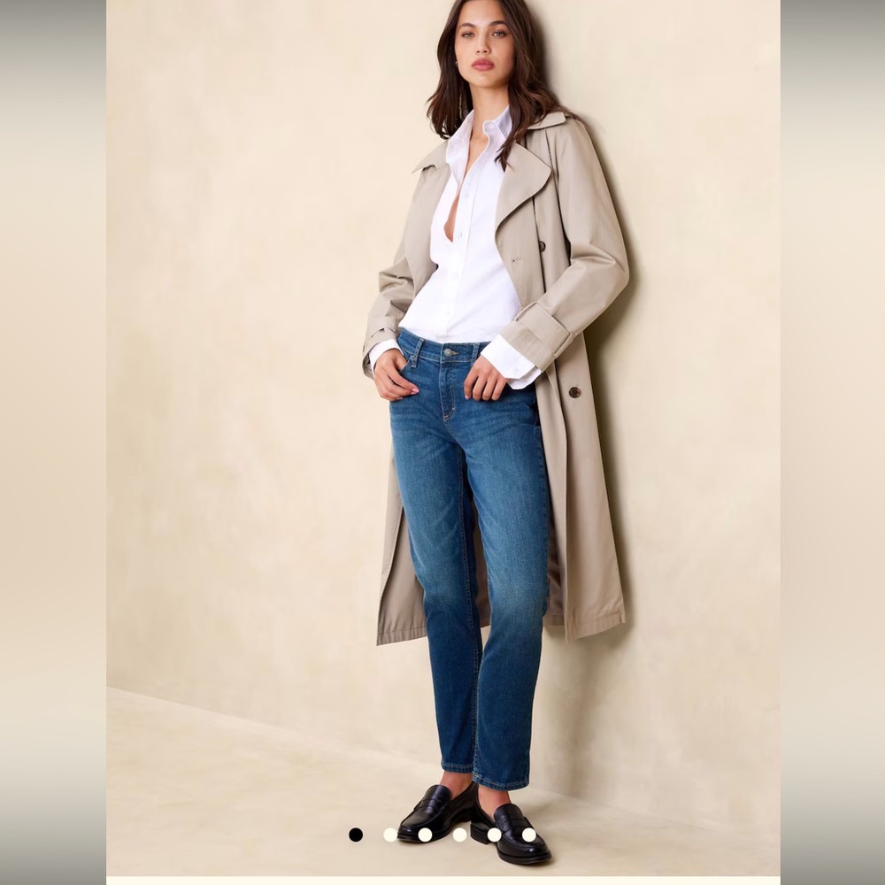 Women’s Banana Republic Girlfriend Dark Wash Jeans Size 10